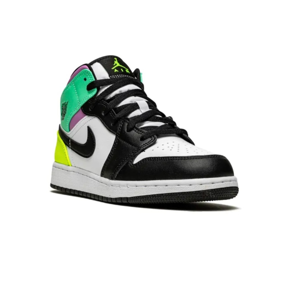 Nike Air Jordan 1 Mids ‘Pastel’ 7Y